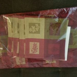 Retired NIB The Pampered Chef Fall Leaf Placemats